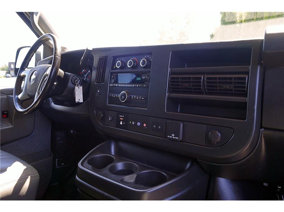 2019 Chevrolet Express Cargo Work Van - Photo 21