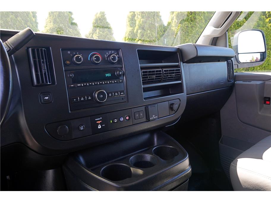 2019 Chevrolet Express Cargo Work Van - Photo 22