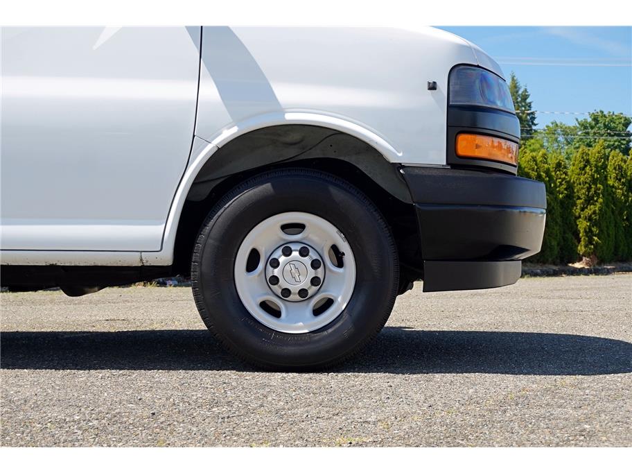 2019 Chevrolet Express Cargo Work Van - Photo 9