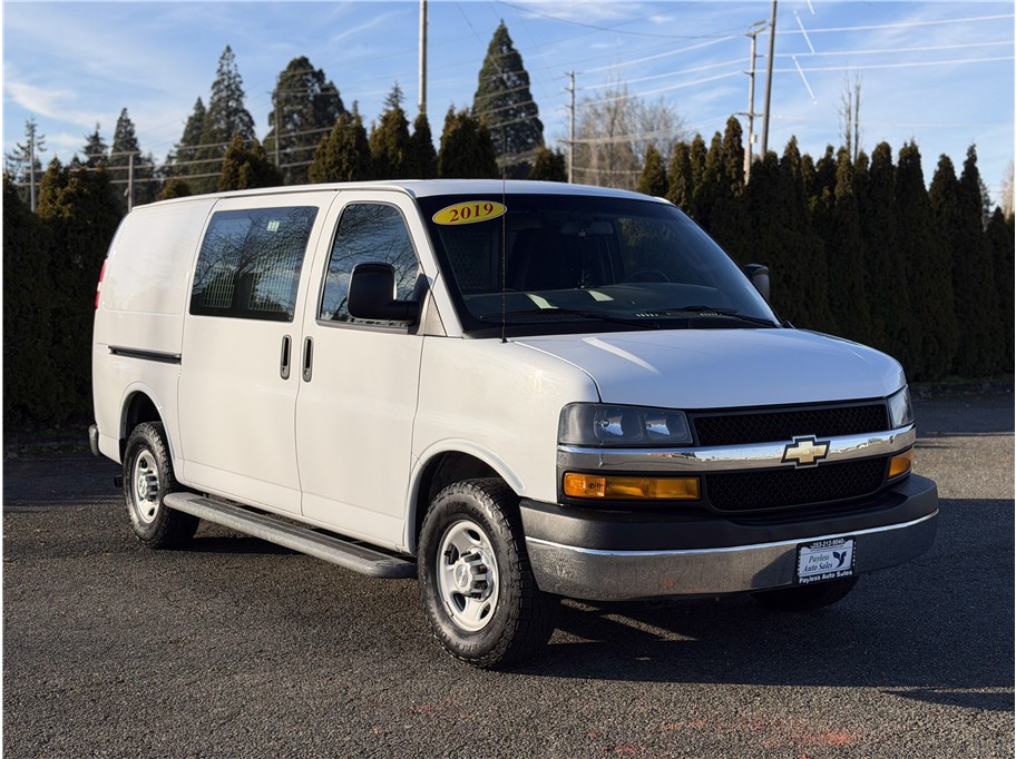 2019 Chevrolet Express 2500 Work Van HD's photo