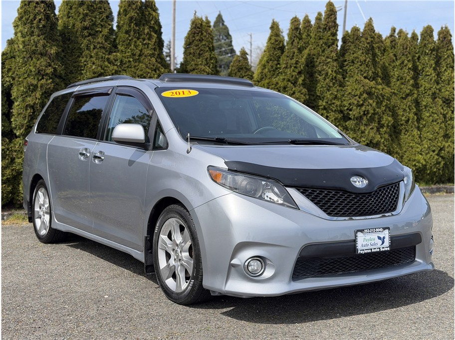 2013 Toyota Sienna SE