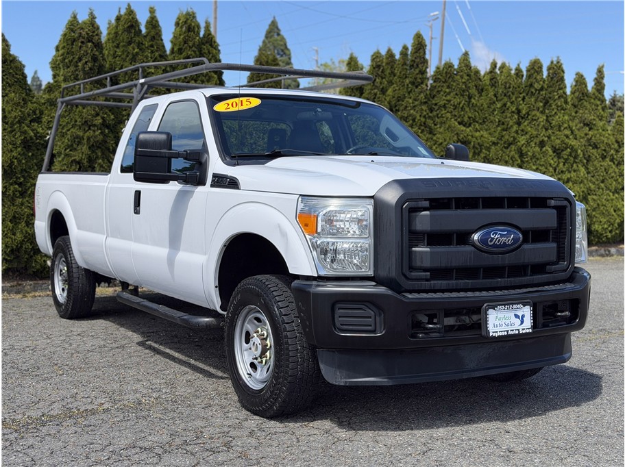 2015 Ford F-250 XL 4x4 SuperCab 142 in's photo