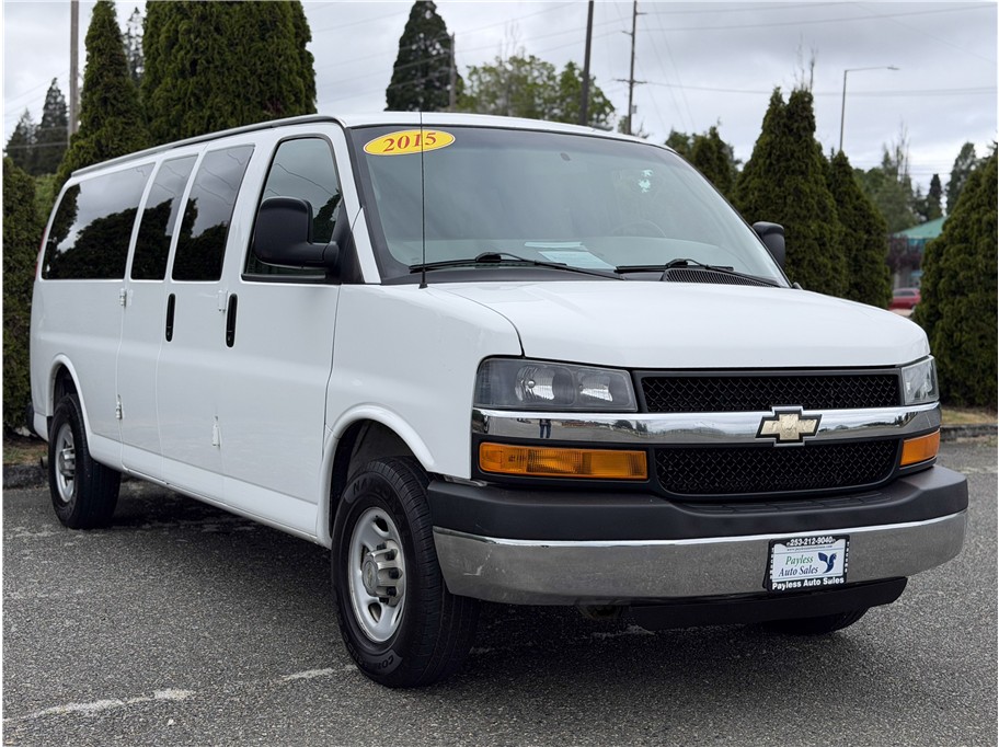 2015 Chevrolet Express 3500 LS Extended's photo