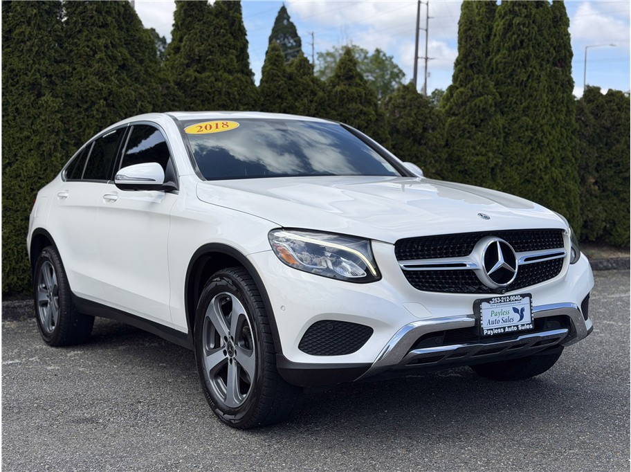 2018 Mercedes-Benz GLC GLC300 4MATIC's photo
