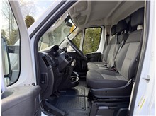 Vehicle Thumb #13
