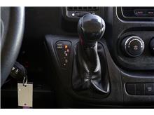 Vehicle Thumb #16