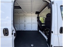 Vehicle Thumb #13