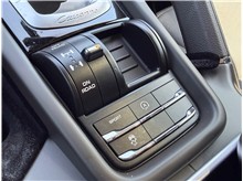 Vehicle Thumb #20