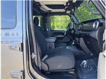 Vehicle Thumb #15