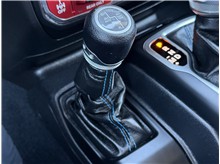 Vehicle Thumb #18