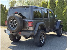 Vehicle Thumb #7
