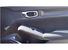 Vehicle Thumb #16