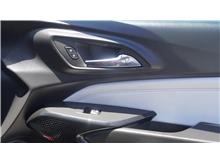 Vehicle Thumb #16