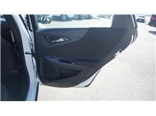 Vehicle Thumb #19