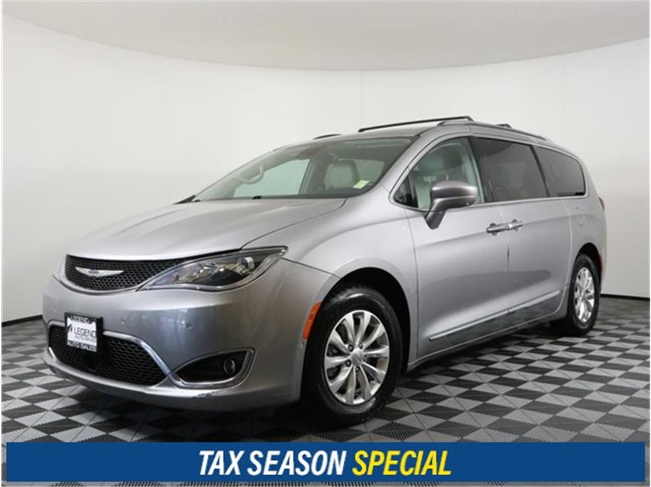 2018 Chrysler Pacifica from Legend Auto Sales Inc