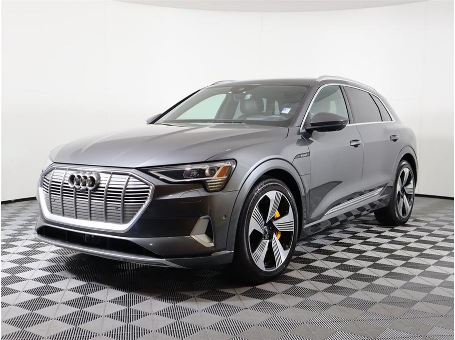 2019 Audi e-tron from Legend Auto Sales Inc