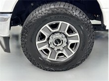 Vehicle Thumb #10