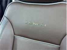 Vehicle Thumb #17