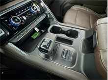 Vehicle Thumb #22