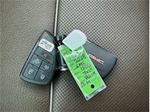 Vehicle Thumb #37