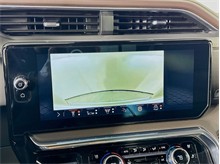 Vehicle Thumb #47