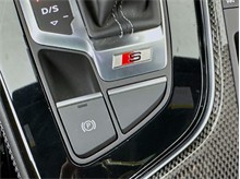 Vehicle Thumb #20