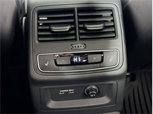 Vehicle Thumb #22