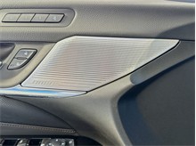 Vehicle Thumb #24