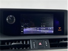 Vehicle Thumb #35
