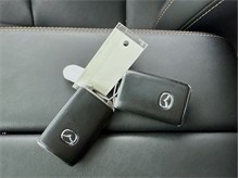 Vehicle Thumb #31