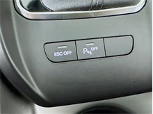 Vehicle Thumb #19