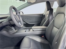 Vehicle Thumb #9