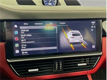 Vehicle Thumb #43