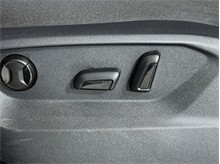 Vehicle Thumb #15