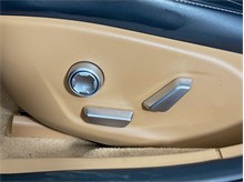 Vehicle Thumb #14