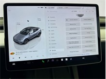Vehicle Thumb #48