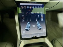 Vehicle Thumb #42