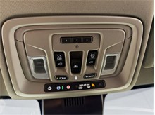 Vehicle Thumb #19