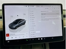Vehicle Thumb #48