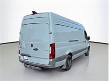 Vehicle Thumb #6