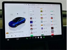 Vehicle Thumb #18