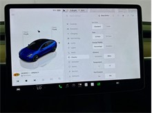 Vehicle Thumb #32