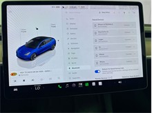 Vehicle Thumb #41