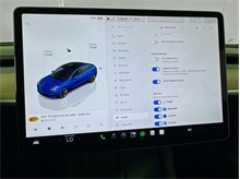 Vehicle Thumb #43