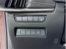 Vehicle Thumb #25