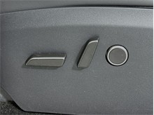 Vehicle Thumb #14