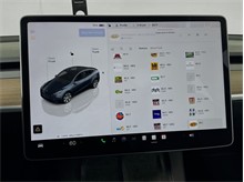 Vehicle Thumb #24