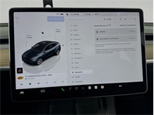 Vehicle Thumb #53