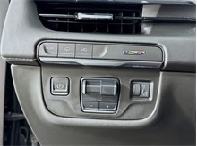 Vehicle Thumb #18
