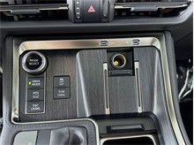 Vehicle Thumb #30